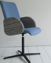 Cargar imagen en el visor de la galería, Hesketh Fabric